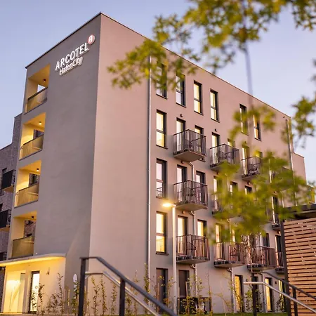 Arcotel Hafencity 4*