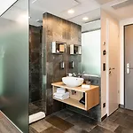 Hotel Arcotel Hafencity 4*