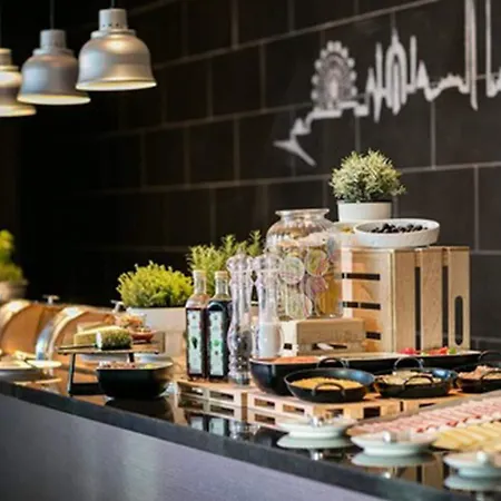 Arcotel Hafencity 4*