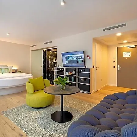 Arcotel Hafencity 4* 德累斯顿