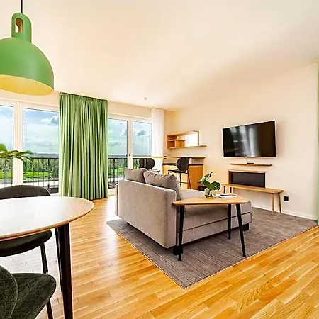 Arcotel Hafencity 4*