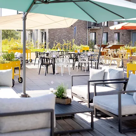 Arcotel Hafencity Hotel 4*