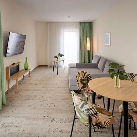 Hotel Arcotel Hafencity 4*