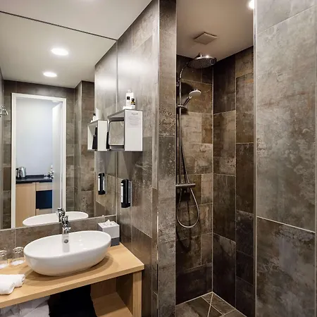 Hotel Arcotel Hafencity 4*