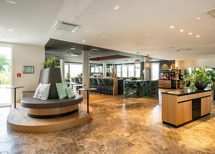 Arcotel Hafencity 4*