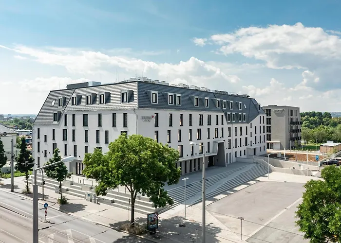 Arcotel Hafencity 4* Дрезден