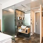 Arcotel Hafencity فندق