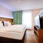 فندق Arcotel Hafencity 4*