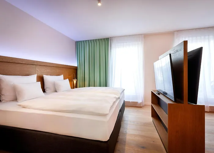 מלון Arcotel Hafencity 4*